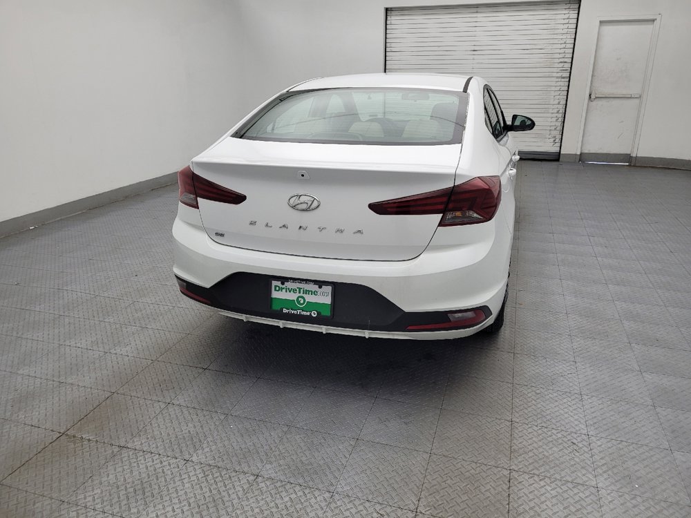 Used 2019 Hyundai Elantra SE image 7