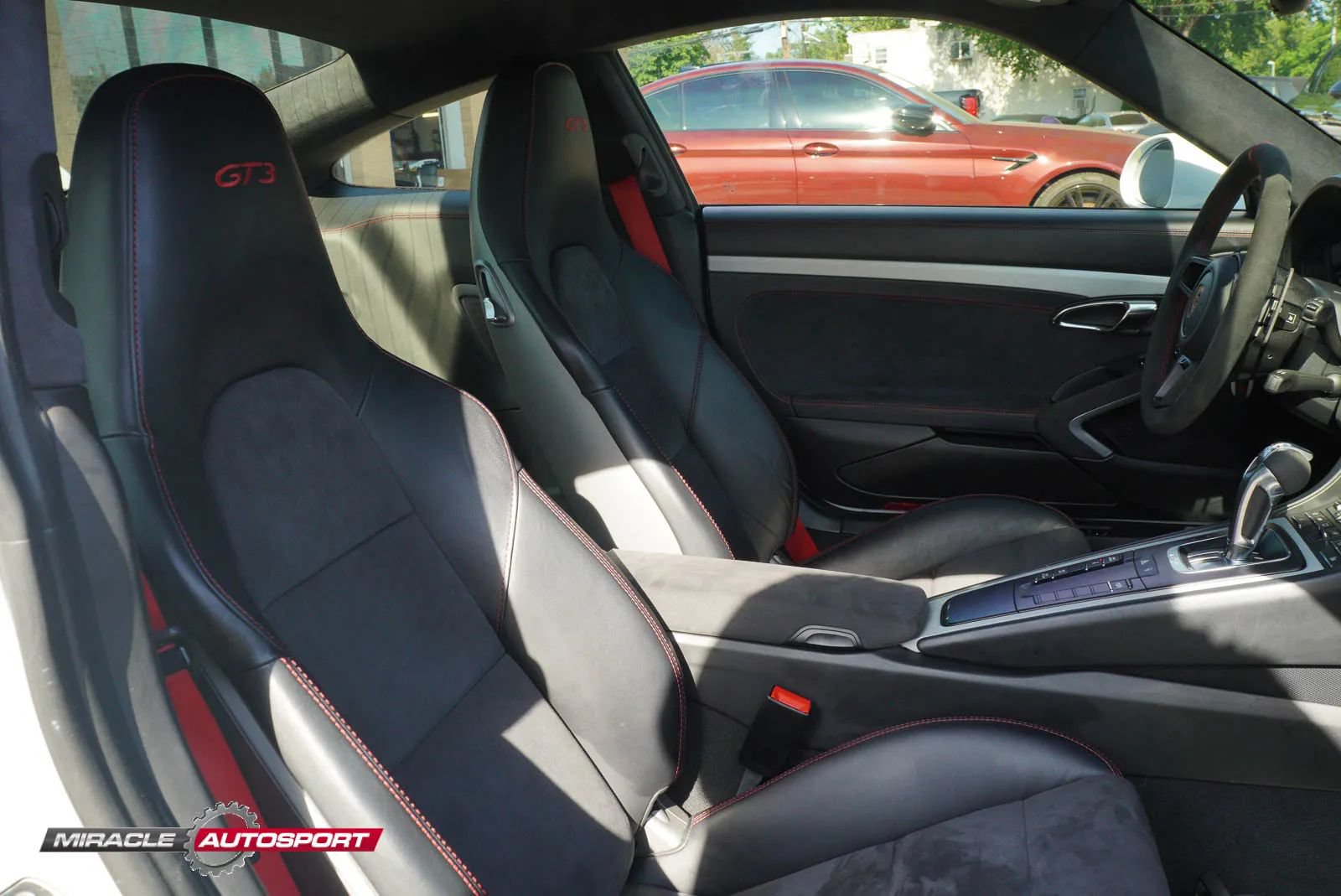 Used 2014 Porsche 911 GT3 w/ Sound Package Plus RWD image 27