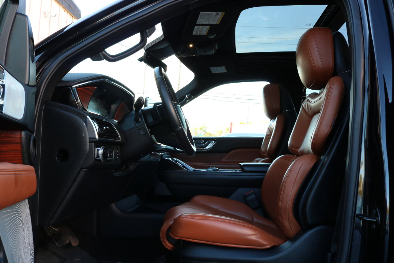 Used 2020 Lincoln Navigator L Reserve w/ Luxury Package image 22