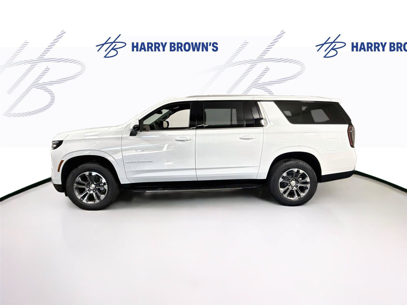 New 2026 Chevrolet Suburban LT w/ Comfort Package AWD/4WD image 30