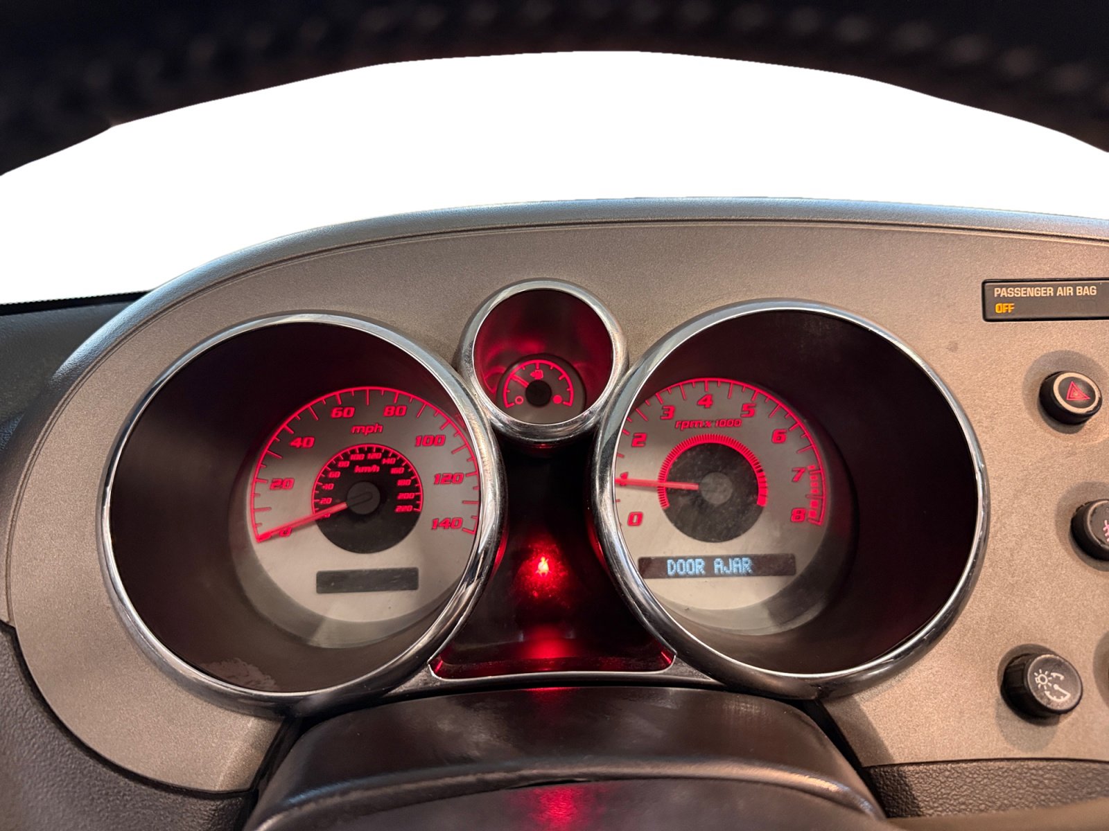 Used 2008 Pontiac Solstice Convertible w/ Premium Package image 11