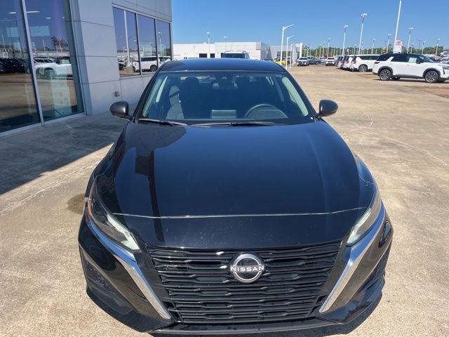 Used 2025 Nissan Altima 2.5 SV FWD image 5