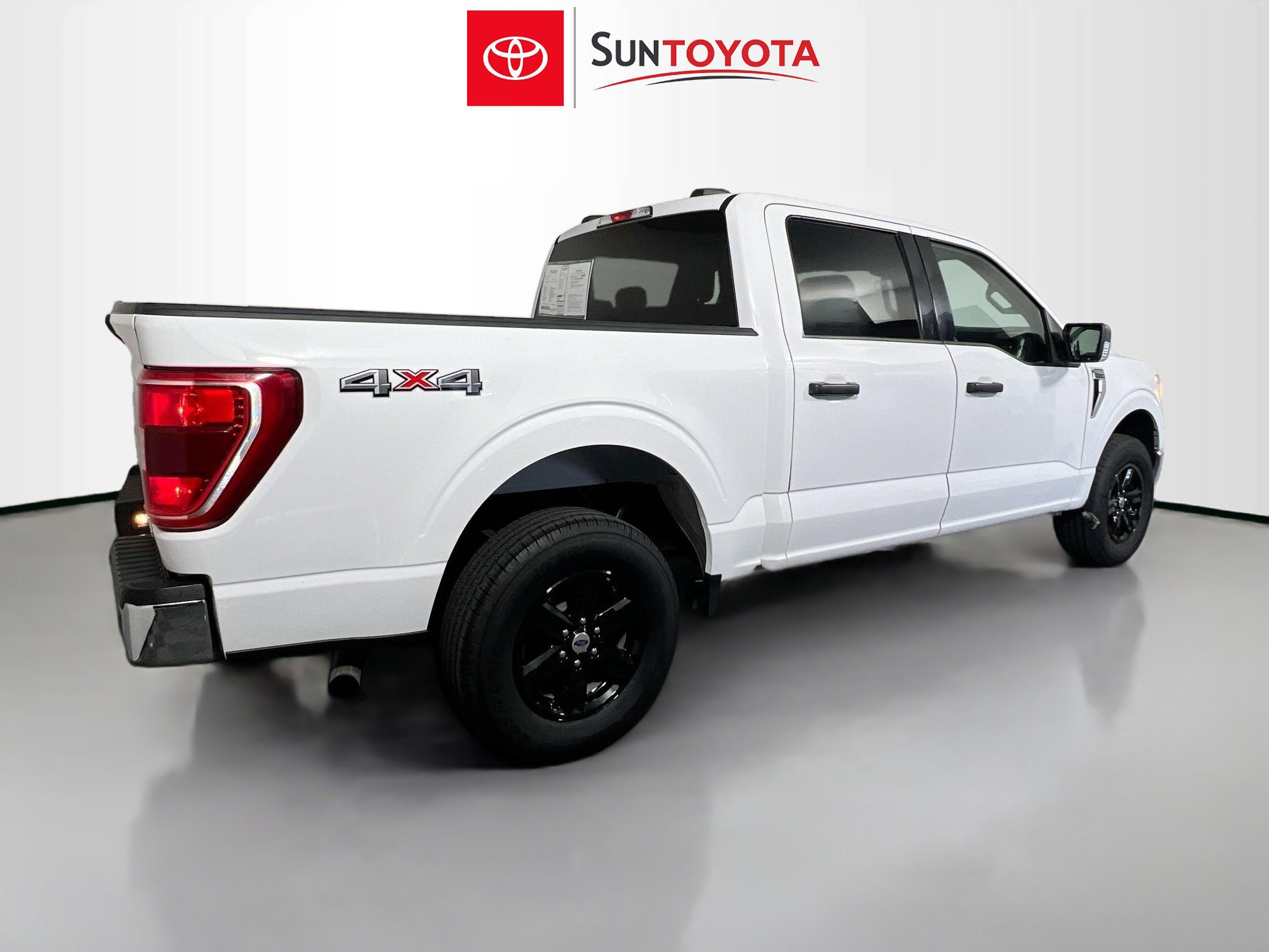 Used 2021 Ford F150 XLT w/ Equipment Group 301A Mid AWD/4WD image 4