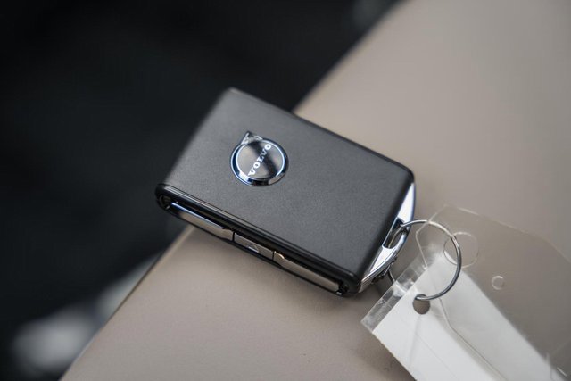 New 2026 Volvo XC90 B6 Plus w/ Protection Package Premier image 43