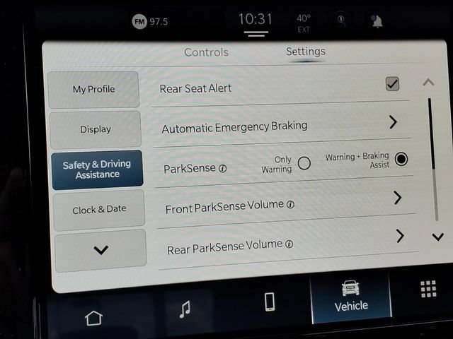 New 2026 RAM 1500 Express AWD/4WD image 9