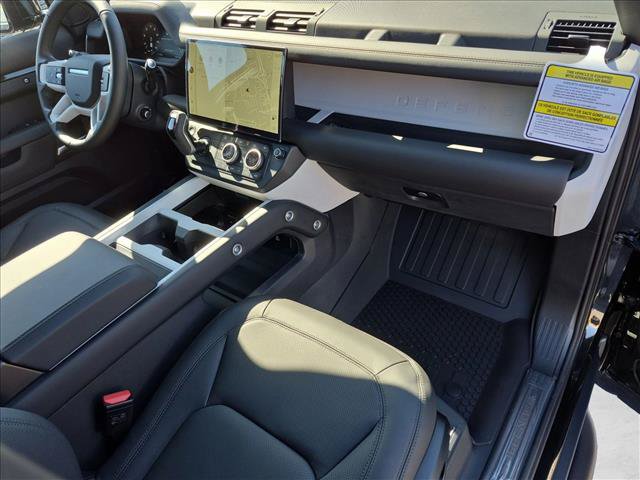 New 2026 Land Rover Defender 110 X-Dynamic SE AWD/4WD image 28