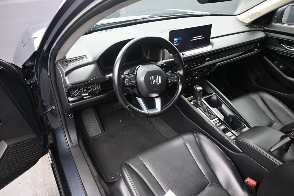 Certified 2023 Honda Accord Touring image 11