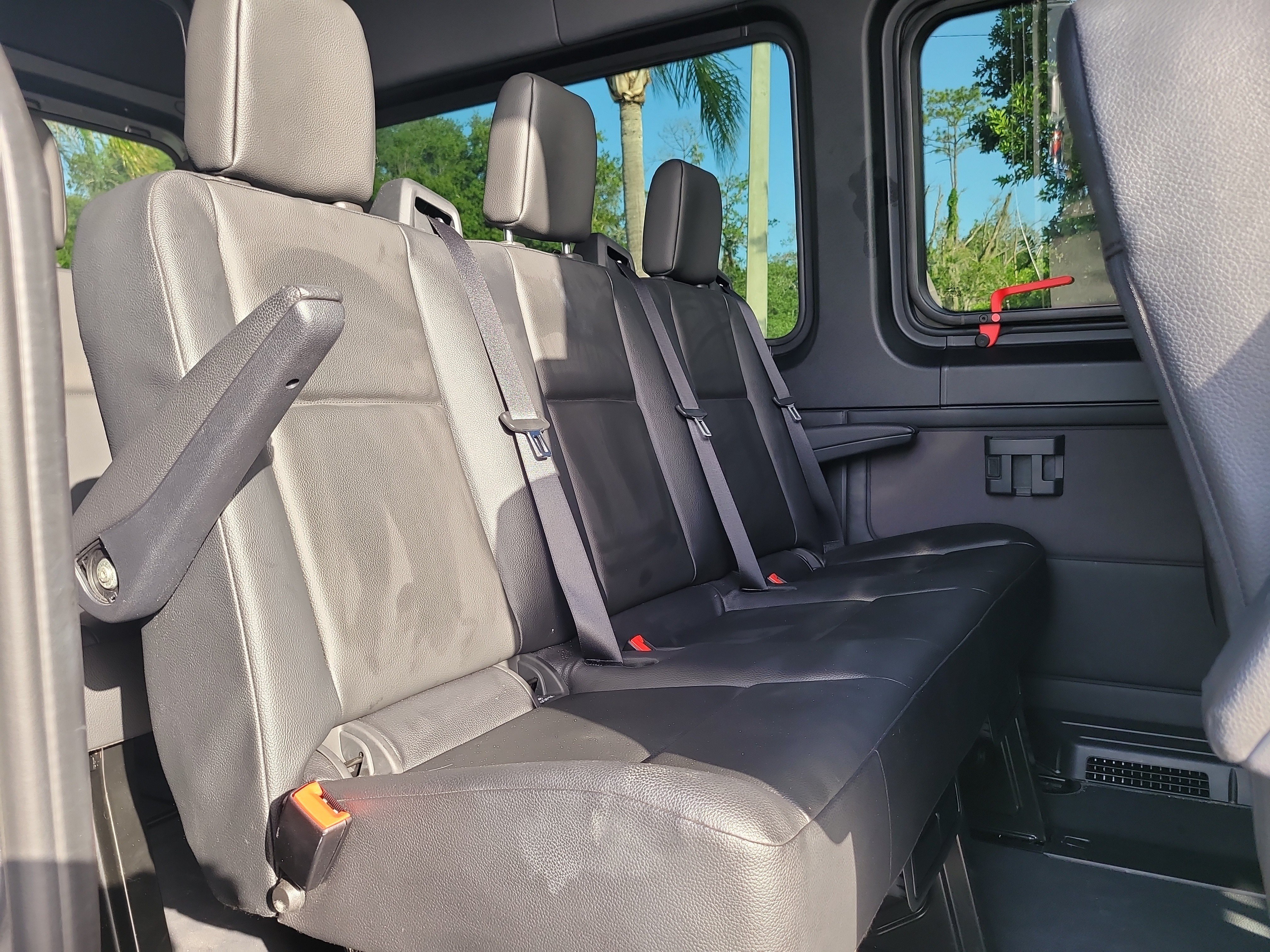 Used 2023 Mercedes-Benz Sprinter 2500 image 15