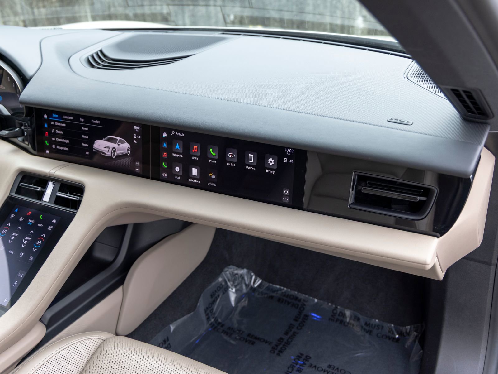 Certified 2022 Porsche Taycan 4S AWD/4WD image 59