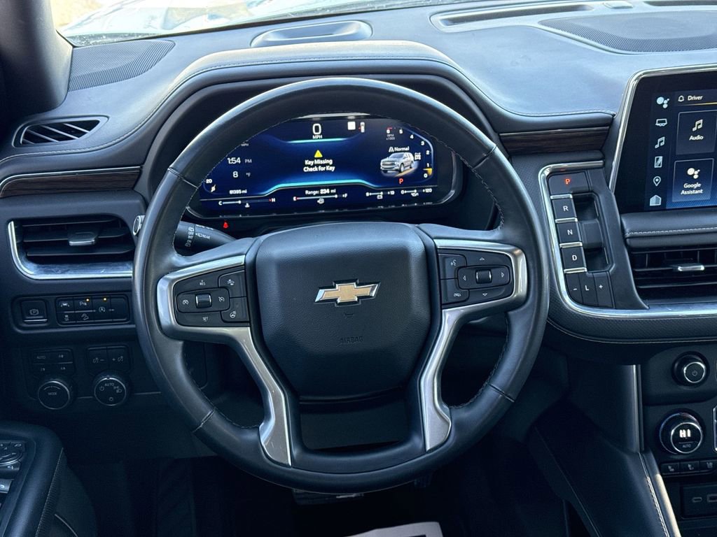 Used 2023 Chevrolet Suburban Premier image 11