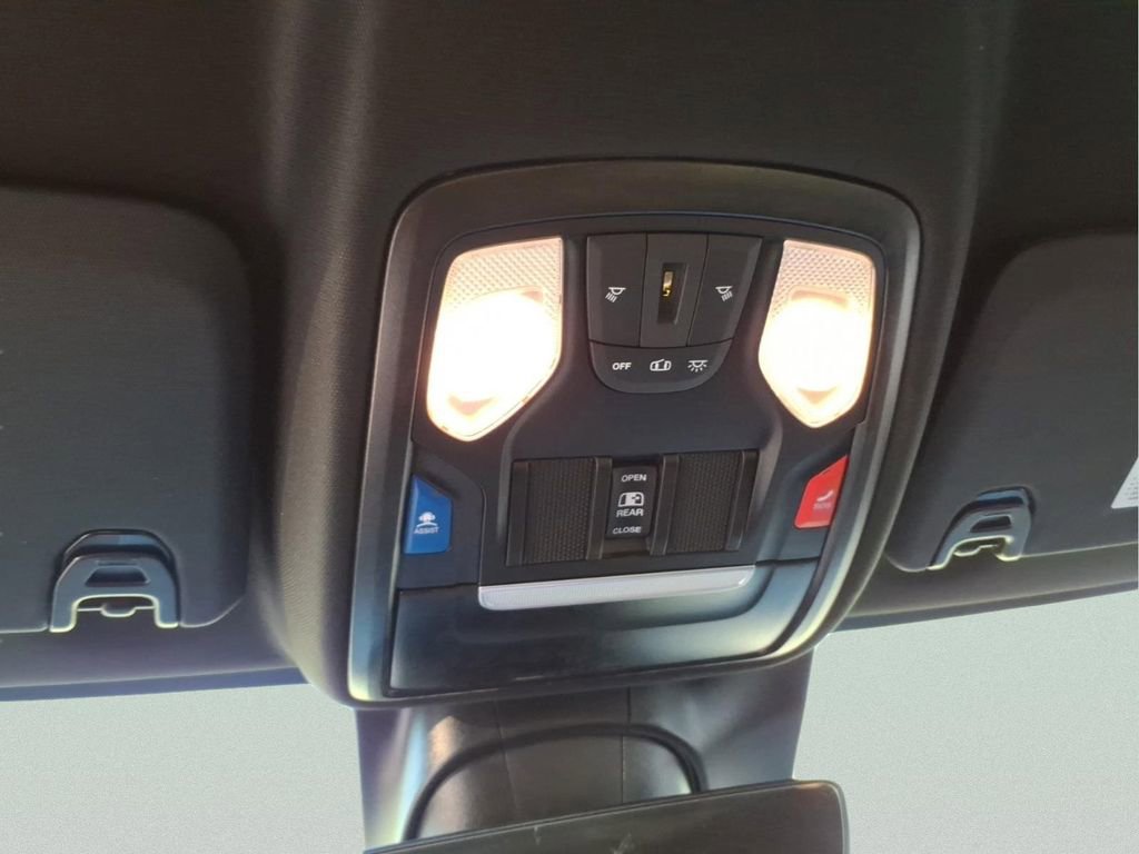 New 2026 RAM 3500 Tradesman AWD/4WD image 25