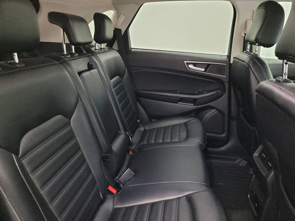 Used 2020 Ford Edge SEL w/ Convenience Package FWD image 19