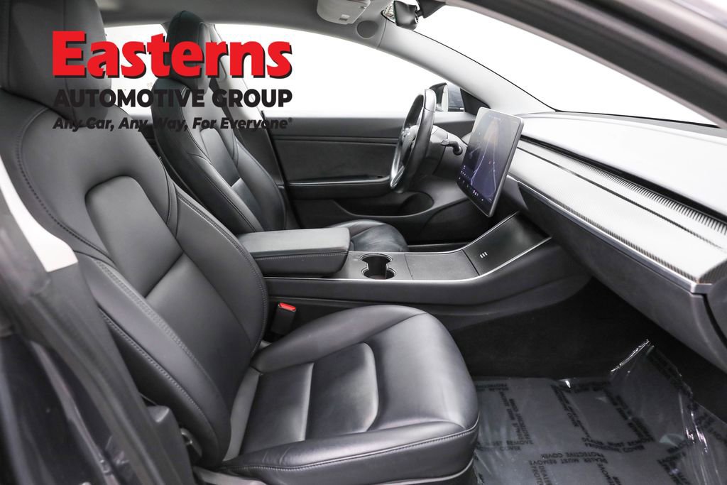 Used 2018 Tesla Model 3 Performance image 20