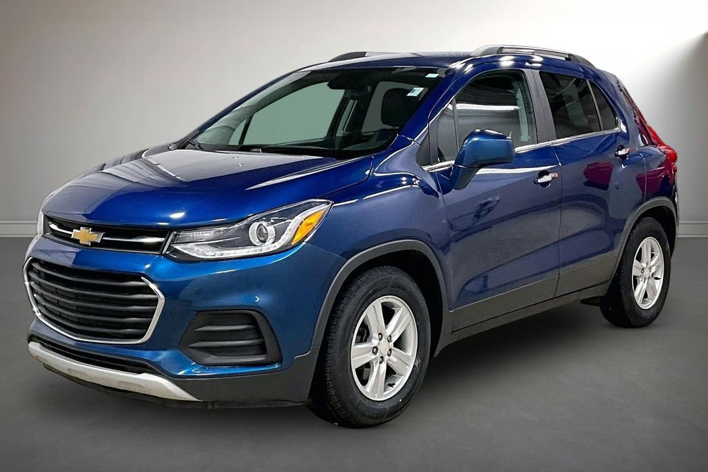 Used 2019 Chevrolet Trax LT w/ Driver Confidence Package image 3