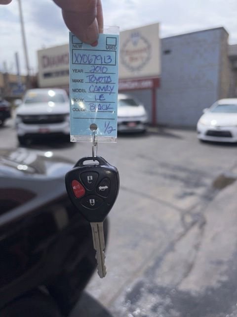 Used 2010 Toyota Camry LE FWD image 25