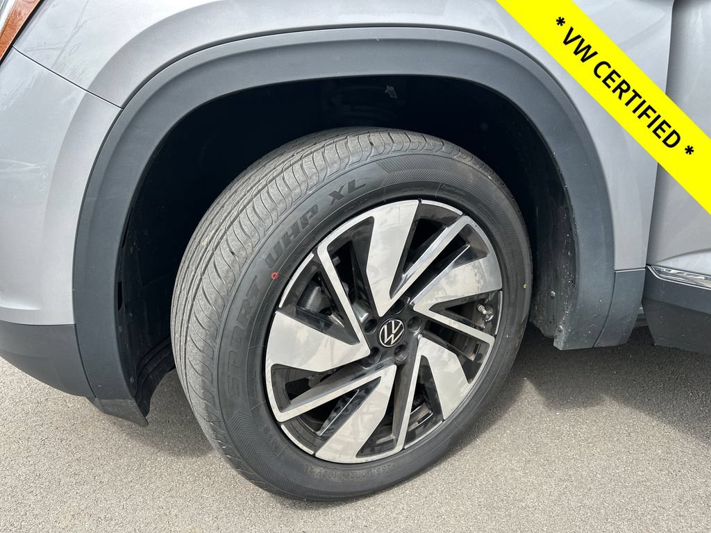 Used 2024 Volkswagen Atlas SEL AWD/4WD image 9