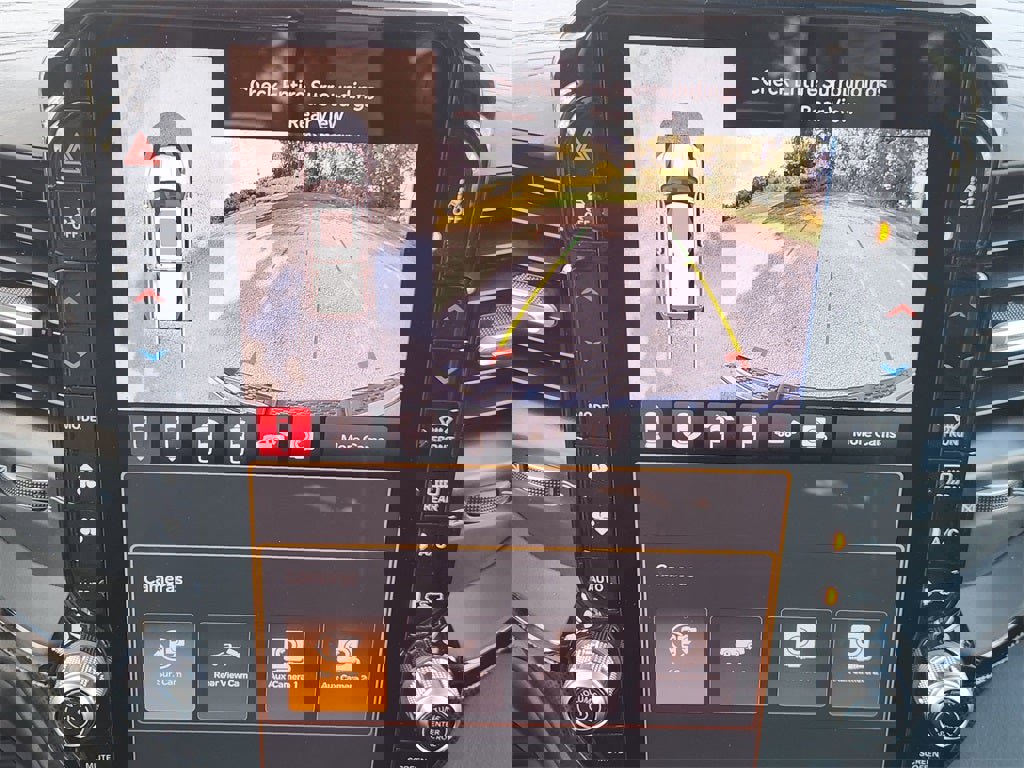 New 2026 RAM 1500 Limited image 13