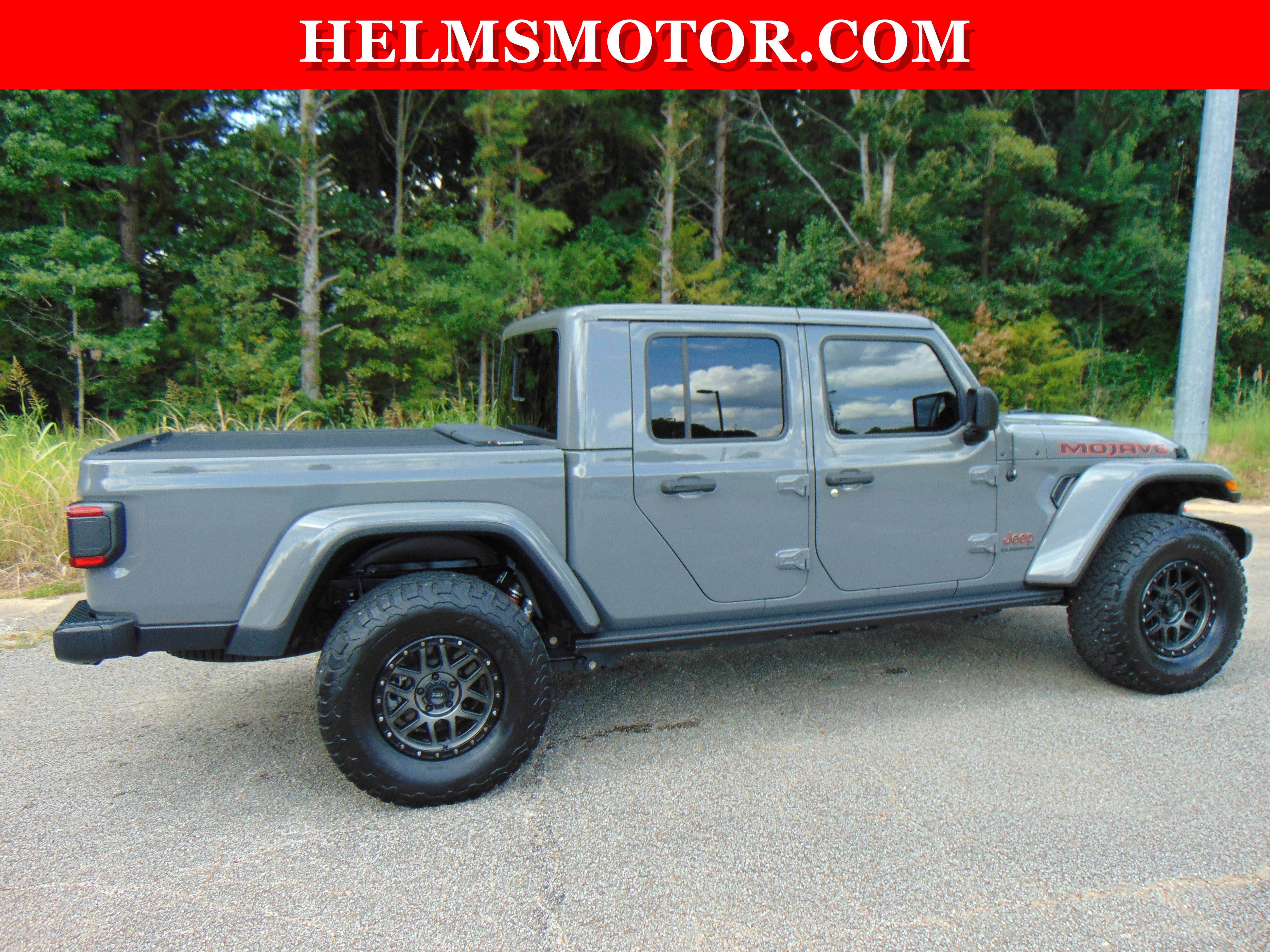 Used 2021 Jeep Gladiator Mojave AWD/4WD image 10
