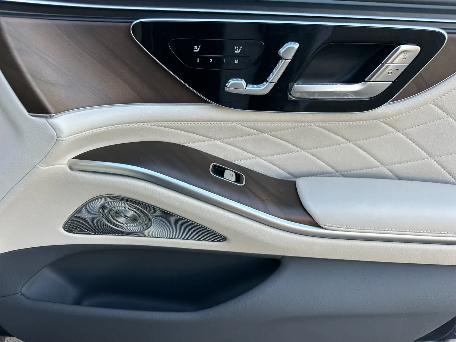 New 2027 Mercedes-Benz S 580 4MATIC Sedan image 18