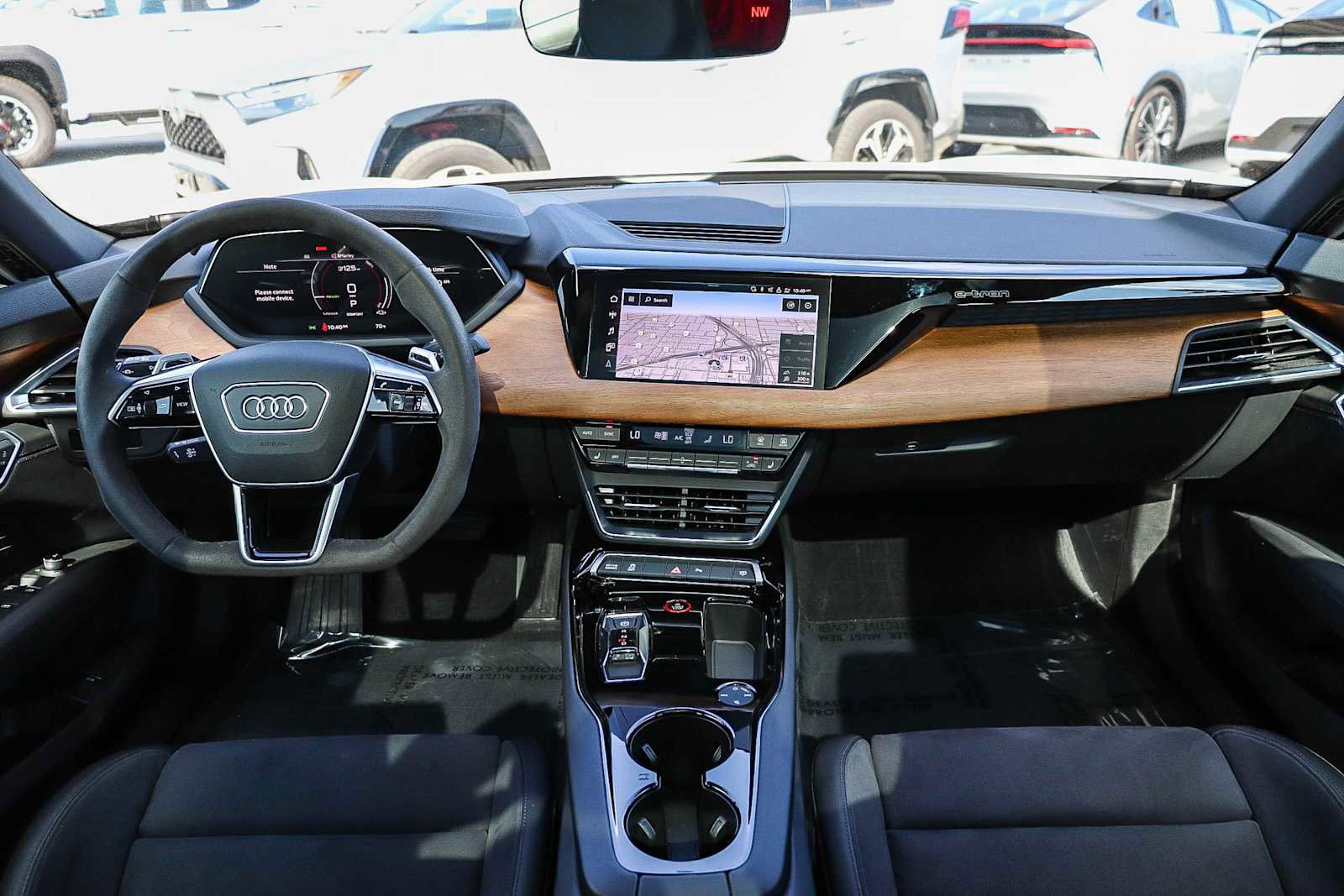 Used 2022 Audi e-tron GT Premium Plus image 15