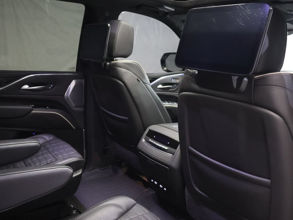Used 2024 Cadillac Escalade V w/ LPO, ONYX Package AWD/4WD image 14