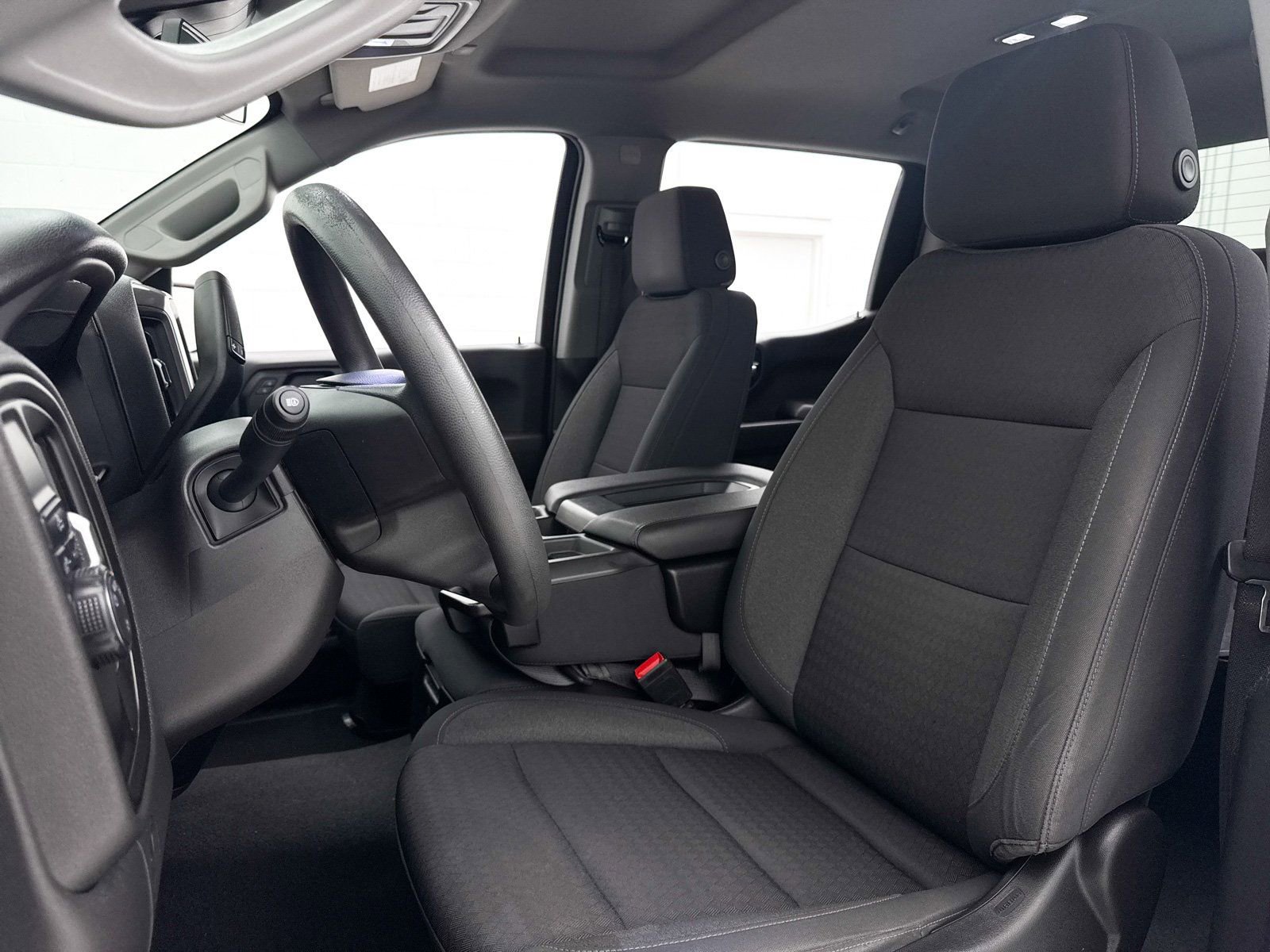 Used 2022 Chevrolet Silverado 1500 Custom image 16