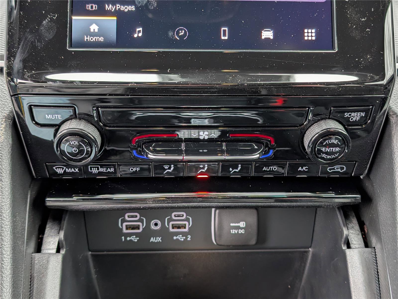 New 2026 Jeep Grand Cherokee Laredo image 22