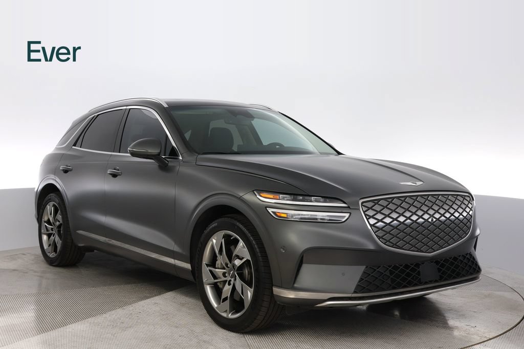 Used 2023 Genesis Electrified GV70 AWD/4WD image 13