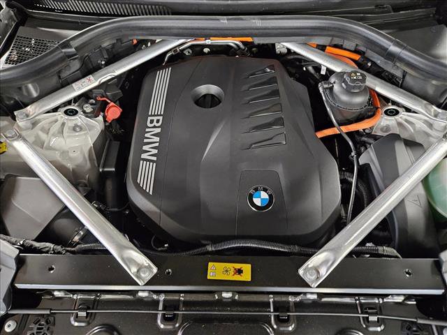 New 2026 BMW X5 xDrive50e w/ M Sport Package image 16