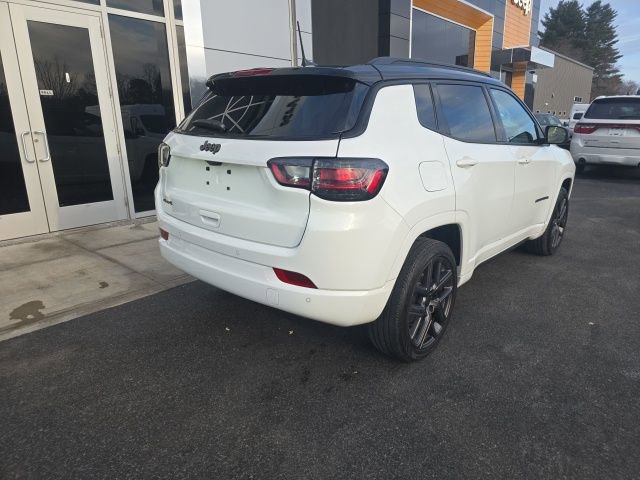 Certified 2025 Jeep Compass Limited w/ High Altitude Package AWD/4WD image 6