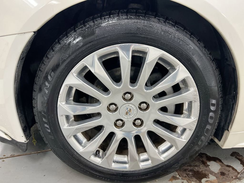Used 2011 Cadillac CTS Performance RWD image 27