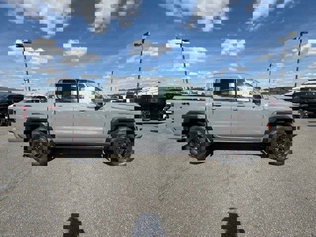 New 2026 Nissan Frontier PRO-4X w/ Pro Premium Package image 4