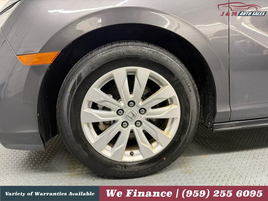 Used 2019 Honda Odyssey LX image 13