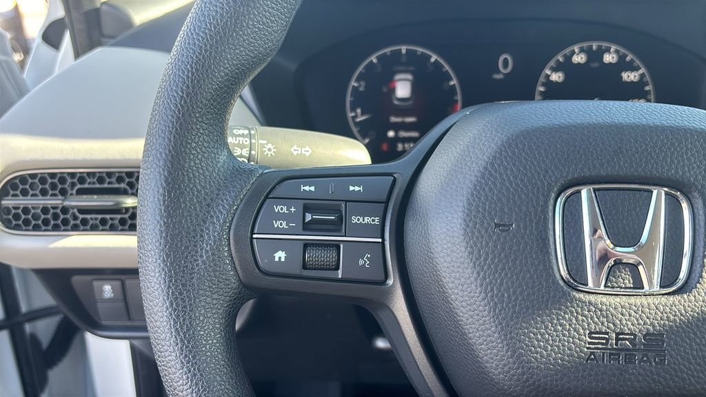 Used 2025 Honda HR-V LX image 18