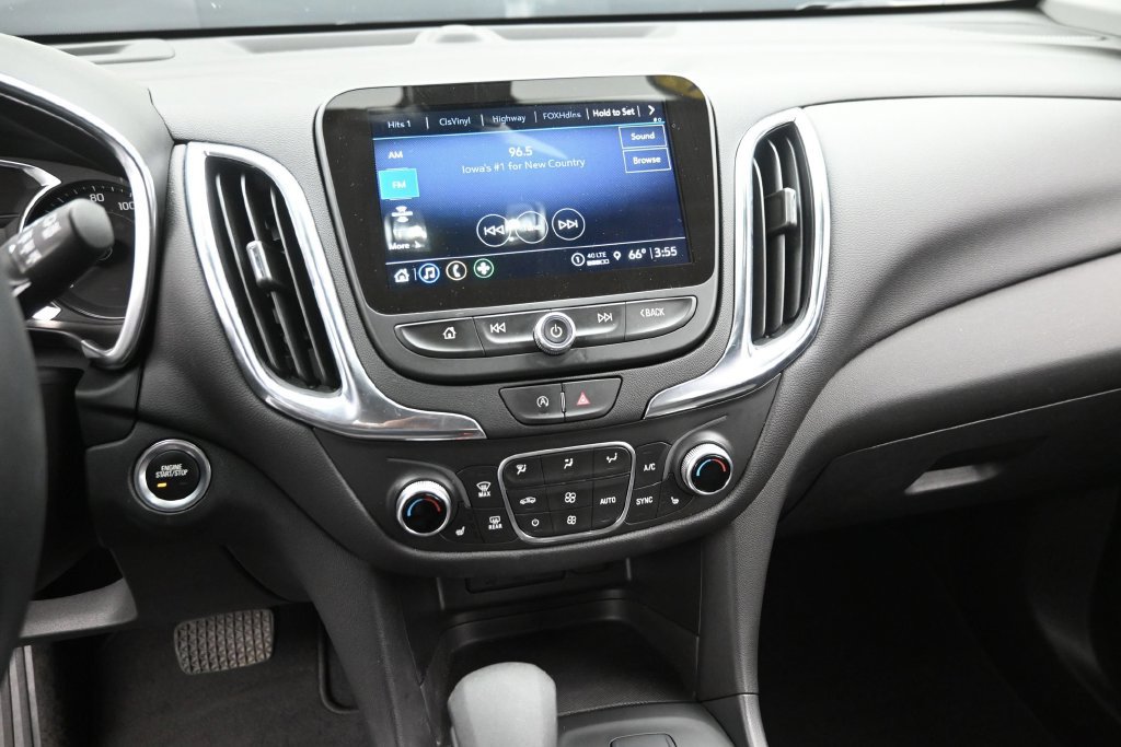 Used 2024 Chevrolet Equinox LT AWD/4WD image 17