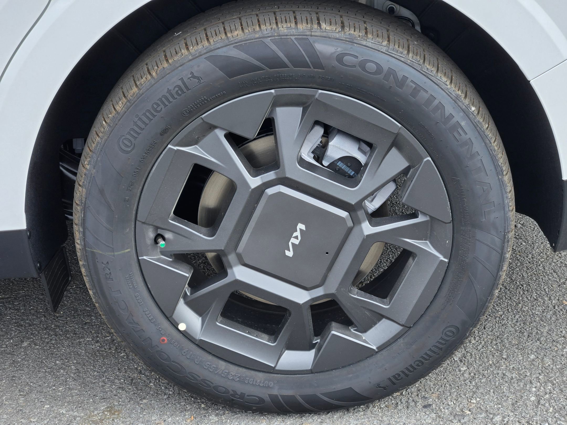 New 2026 Kia Carnival SX FWD image 10
