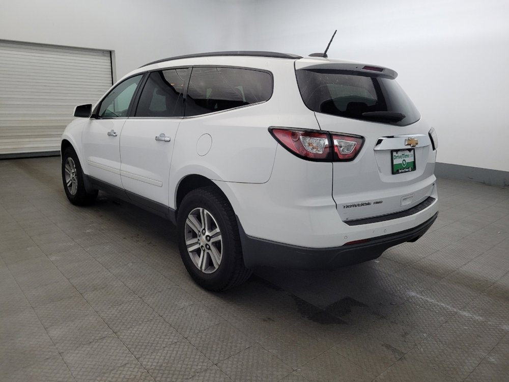 Used 2017 Chevrolet Traverse LT image 5