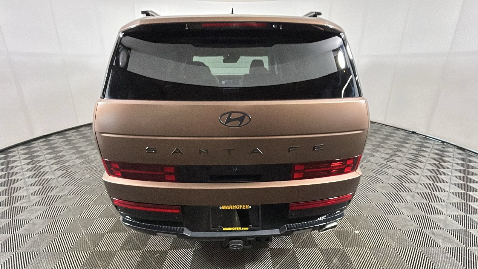 Used 2024 Hyundai Santa Fe Calligraphy FWD image 4