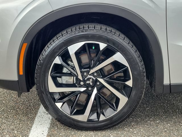 Used 2024 Mitsubishi Outlander SE FWD image 5