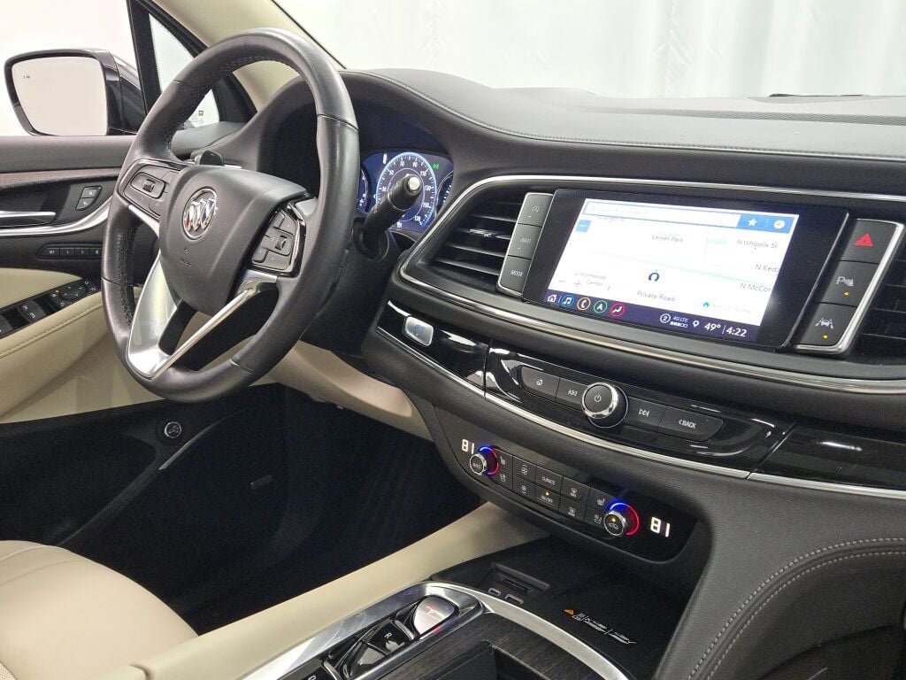 Used 2022 Buick Enclave Avenir w/ Avenir Technology Package image 9