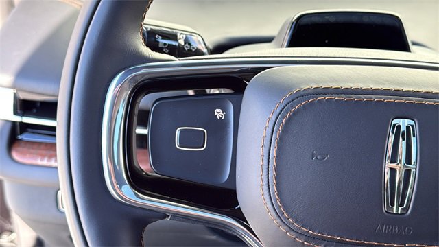 New 2025 Lincoln Navigator L Black Label image 35