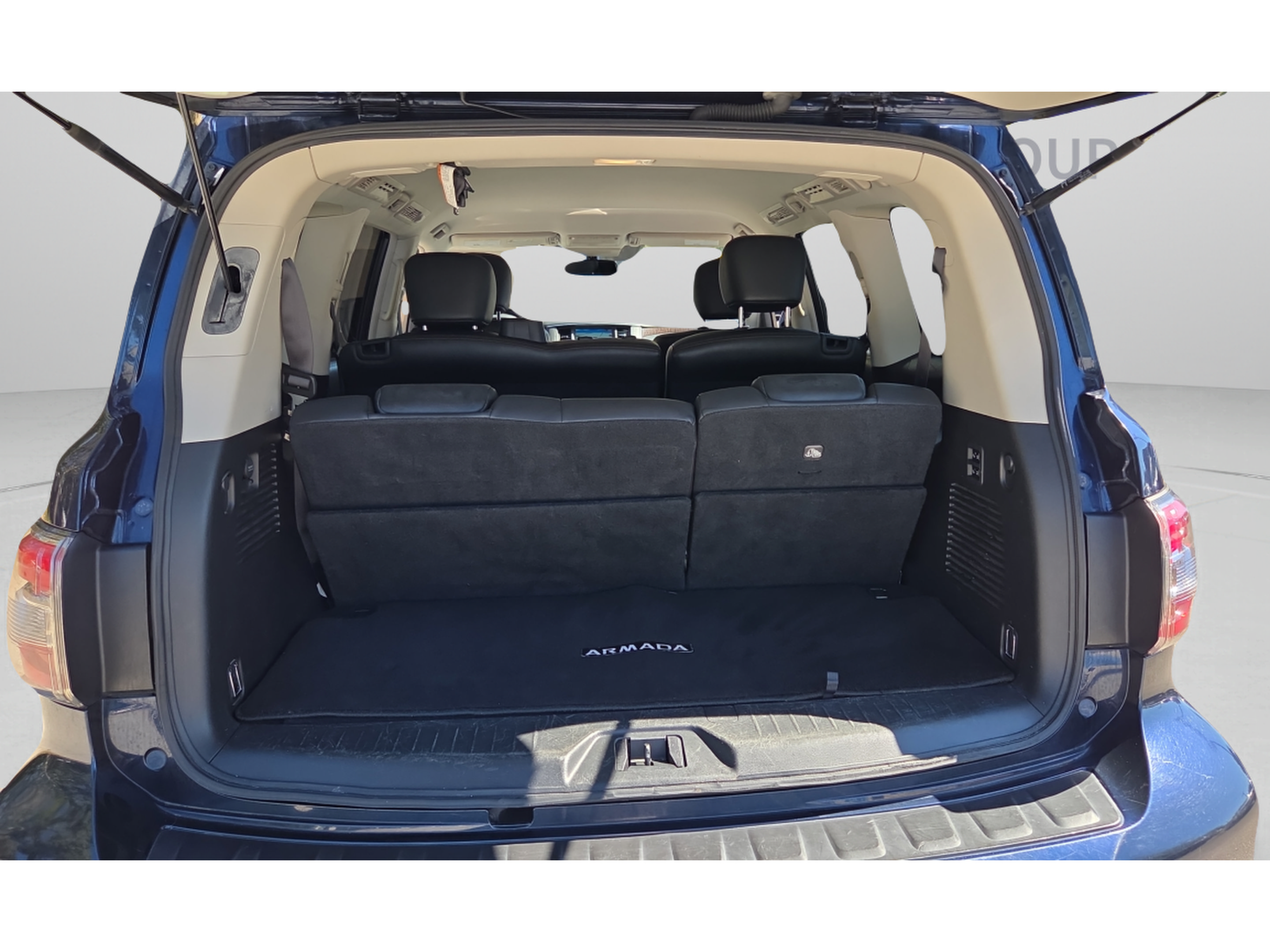 Used 2020 Nissan Armada SL RWD image 14