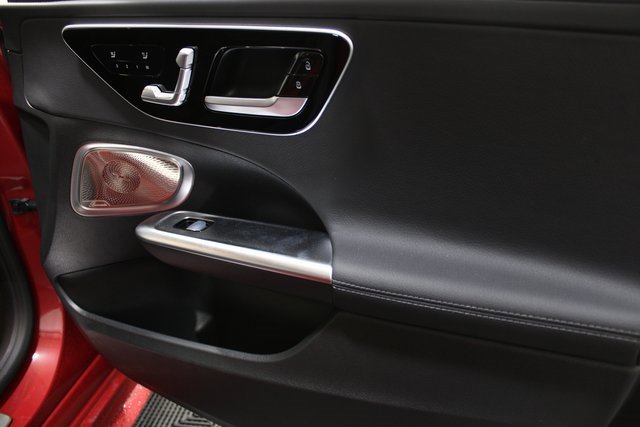 Used 2024 Mercedes-Benz C 300 4MATIC Sedan image 32