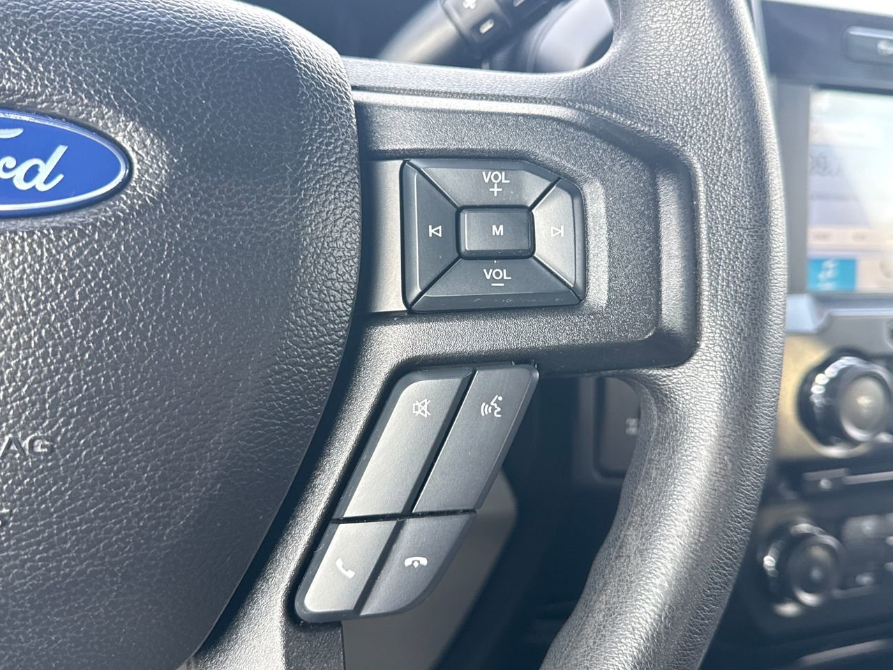 Used 2017 Ford F150 XL w/ Equipment Group 101A Mid image 28