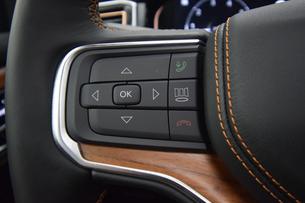 New 2026 Jeep Grand Wagoneer Summit AWD/4WD image 28