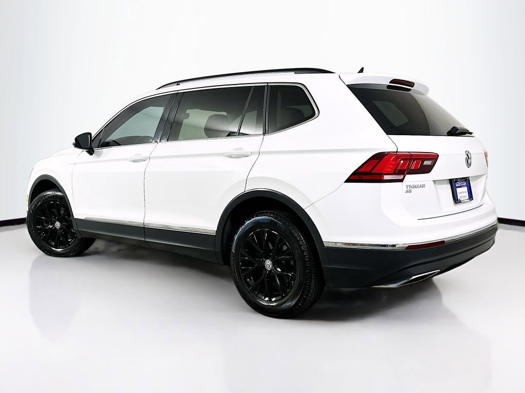 Certified 2021 Volkswagen Tiguan SE w/ Panoramic Sunroof Package image 6