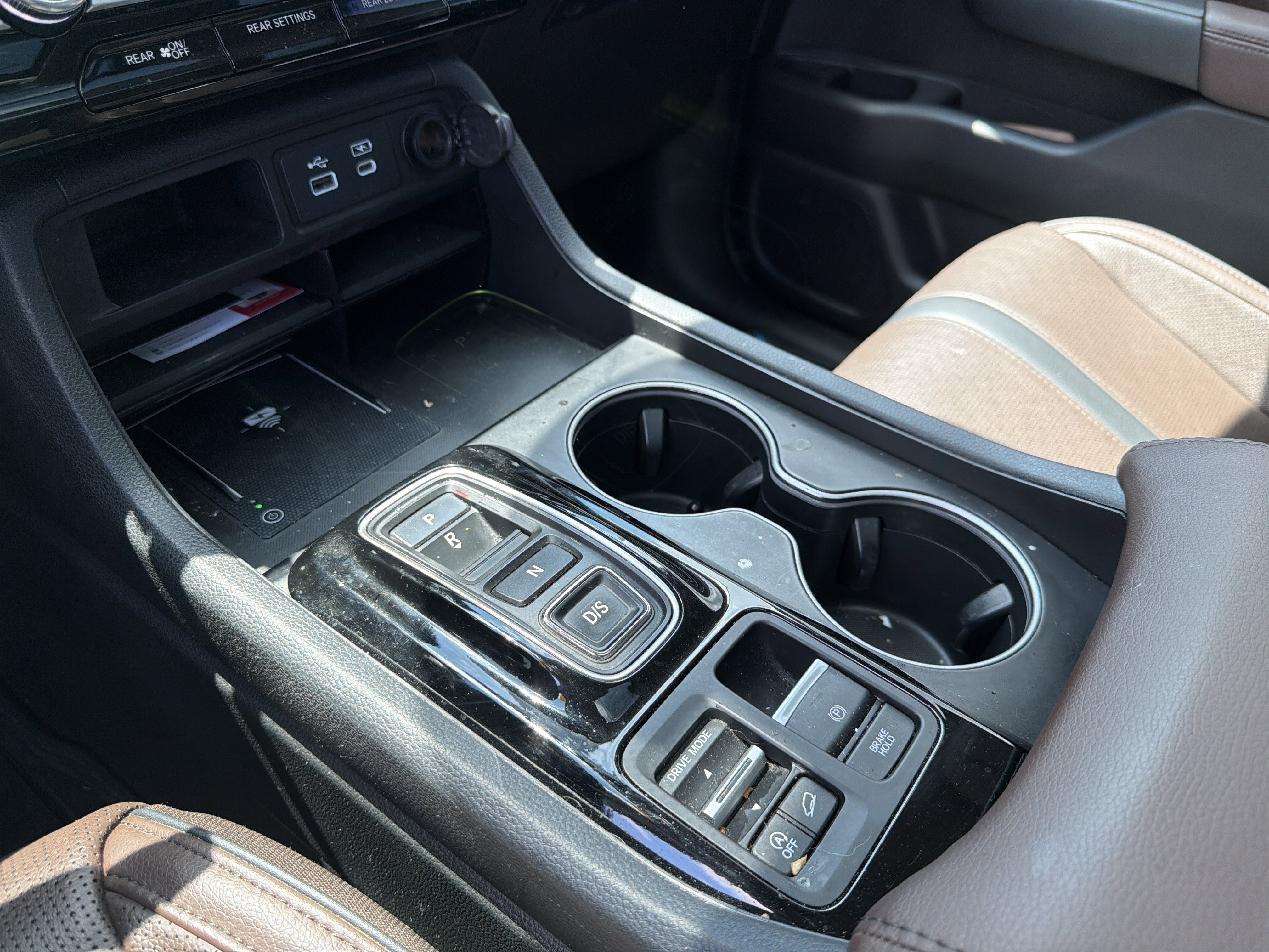 Used 2024 Honda Pilot Elite image 20