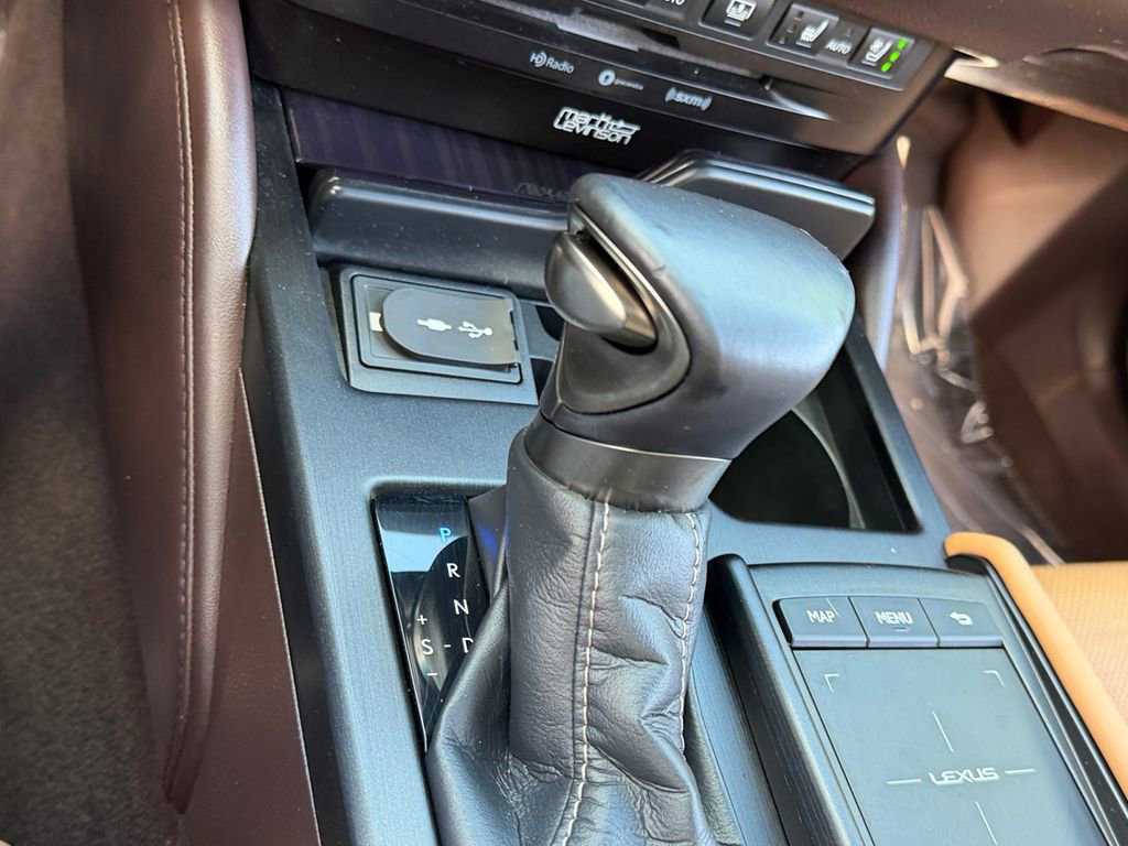 Used 2019 Lexus ES 350 Ultra Luxury w/ Accessory Package 2 image 23