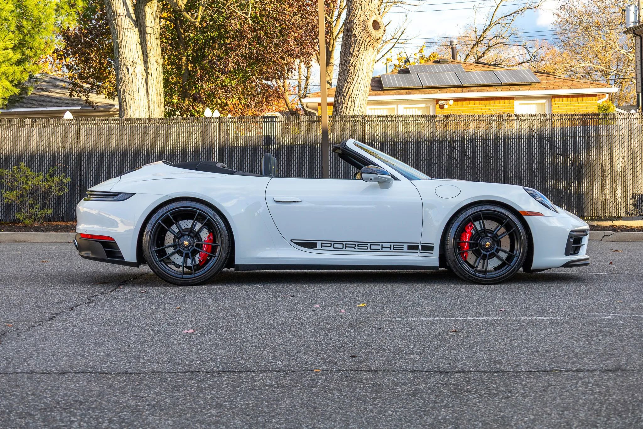 Used 2024 Porsche 911 Carrera 4 GTS image 28