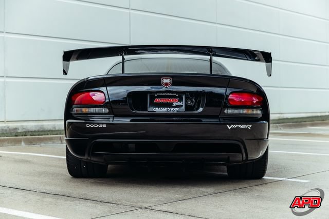 Used 2009 Dodge Viper ACR RWD image 16